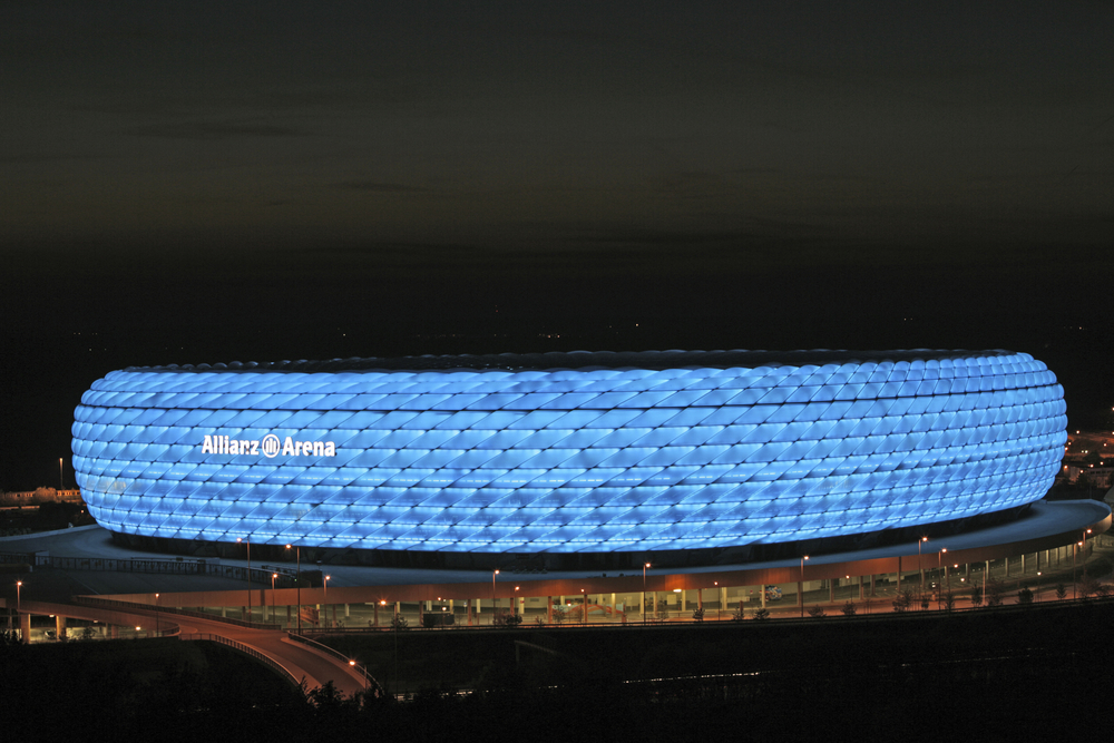 Mega Mini Minga – Eine Stadt zwischen Glitzer, Giesing und globalem Fußball