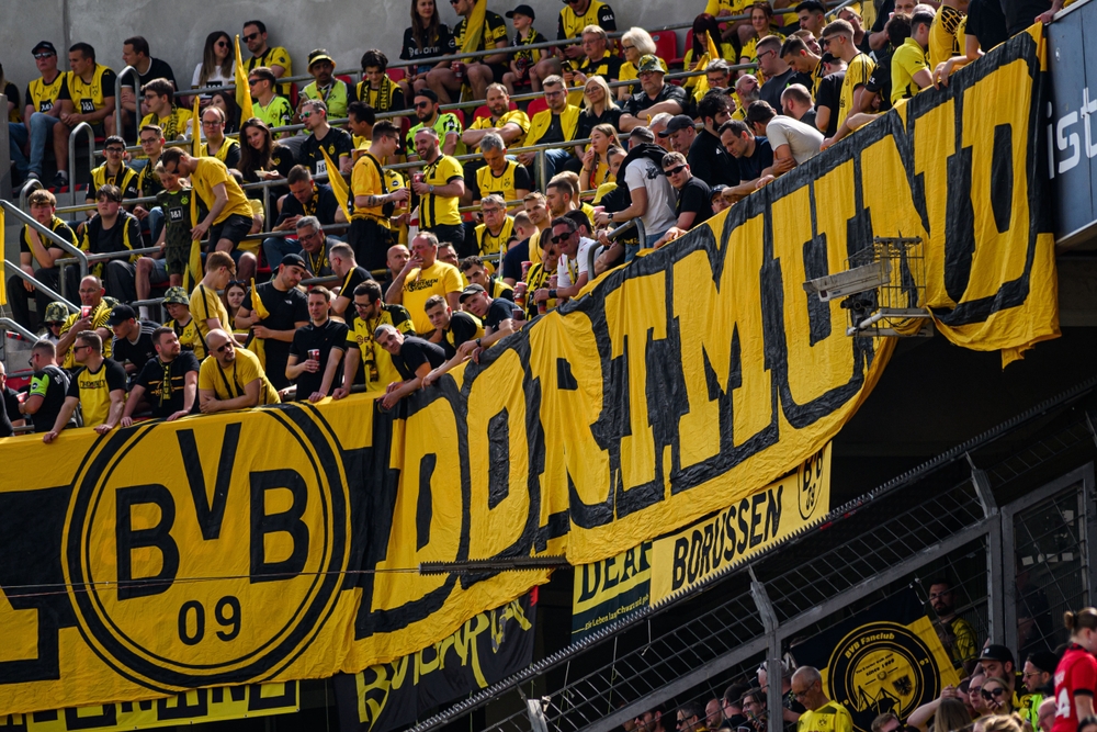 Leverkusen – Dortmund: Ein Abend zwischen Chaos, Witz und Anselmino