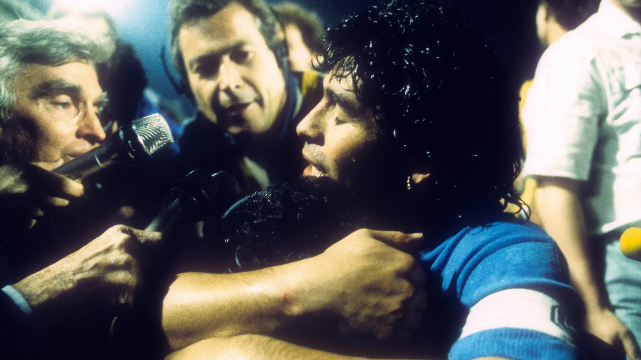 Zum 5. Todestag: Wie viel Liebe kann ein Mensch aushalten? – Being Maradona